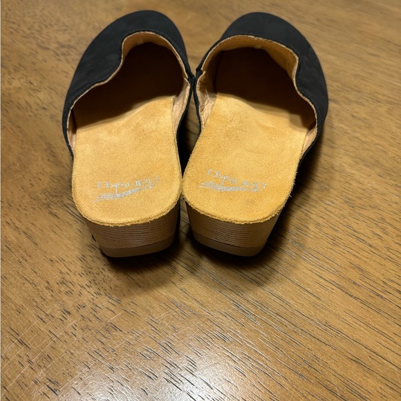 Dansko Leather Clog - Picture 3 of 5